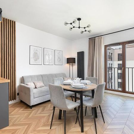 Port Praski Stylish Apartment Near Old Town Varsóvia Exterior foto