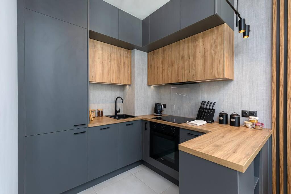 Port Praski Stylish Apartment Near Old Town Varsóvia Exterior foto